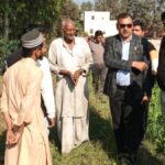 30 वर्ष से बंद पड़ी चकरोड को खुलवाया