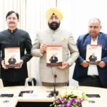 पुस्तक **“Educating a Generation: विमोचन